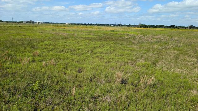 2619 County Road 289, East Bernard, TX 77435