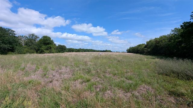 2619 County Road 289, East Bernard, TX 77435
