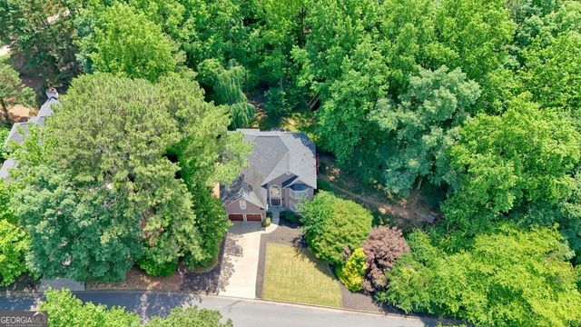 3233 Eagle Watch Drive, Woodstock, GA 30189