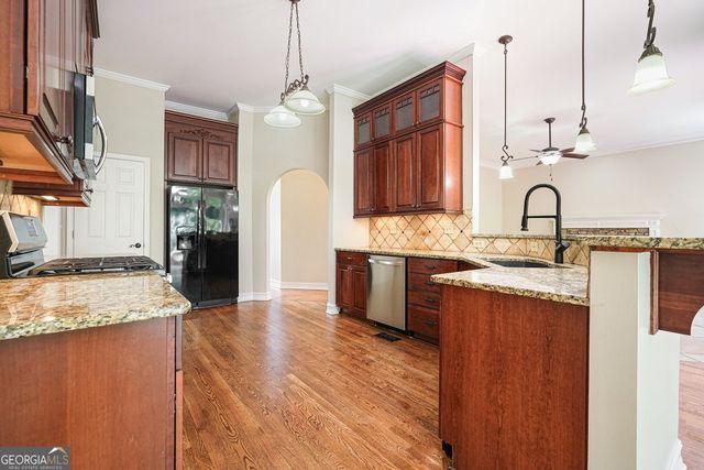 3233 Eagle Watch Drive, Woodstock, GA 30189