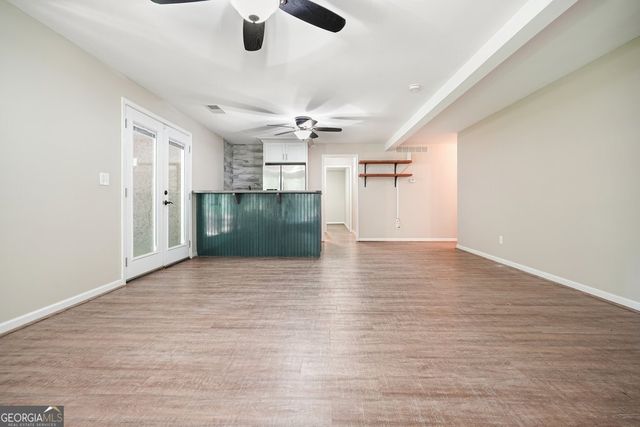 3233 Eagle Watch Drive, Woodstock, GA 30189
