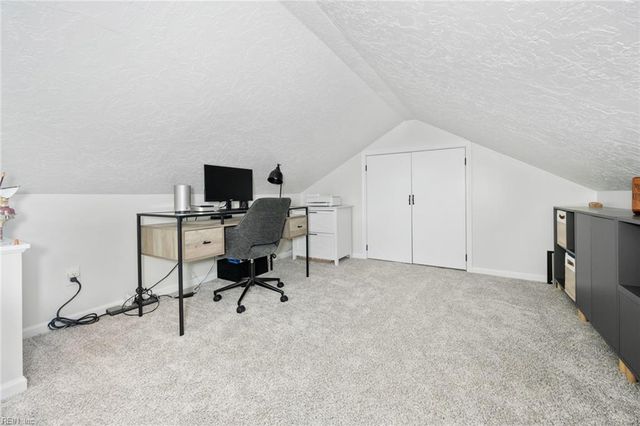 825 Loblolly CT, Chesapeake, VA 23322