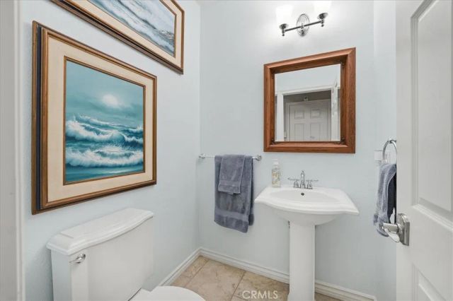 29226 Las Palmas Court, Valencia, CA 91354