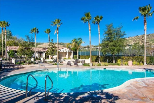 29226 Las Palmas Court, Valencia, CA 91354