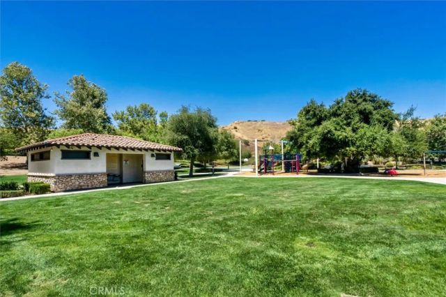 29226 Las Palmas Court, Valencia, CA 91354