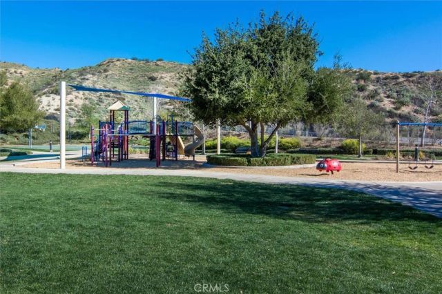 29226 Las Palmas Court, Valencia, CA 91354