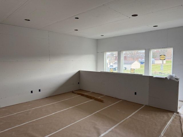 3325 Lincolnshire Road, Waterloo, IA 50701