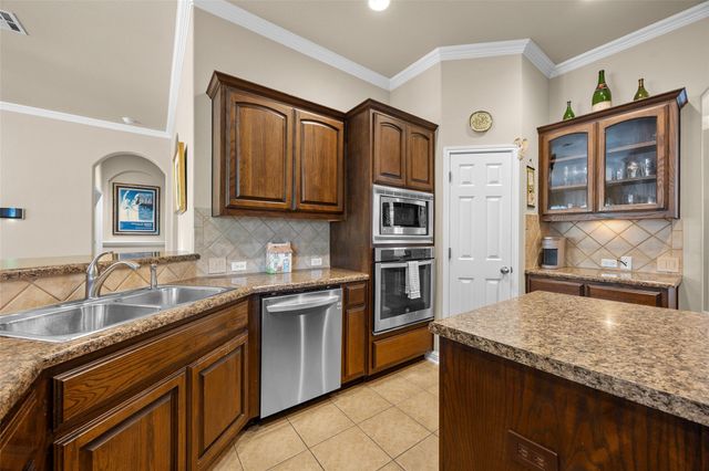 110 Chalk Draw CT, Buda, TX 78610