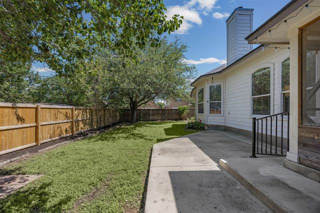 110 Chalk Draw CT, Buda, TX 78610