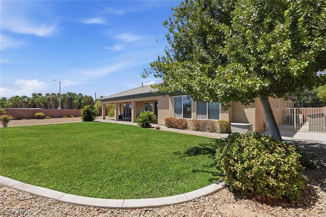 6883 May Basket Avenue, Las Vegas, NV 89131