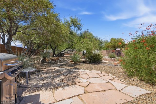 6883 May Basket Avenue, Las Vegas, NV 89131