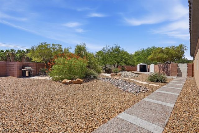 6883 May Basket Avenue, Las Vegas, NV 89131