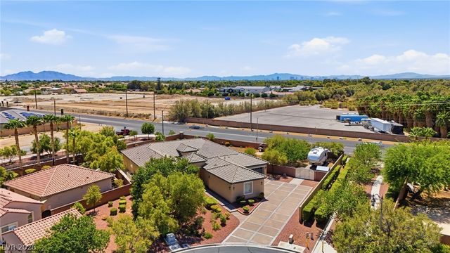 6883 May Basket Avenue, Las Vegas, NV 89131