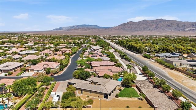 6883 May Basket Avenue, Las Vegas, NV 89131