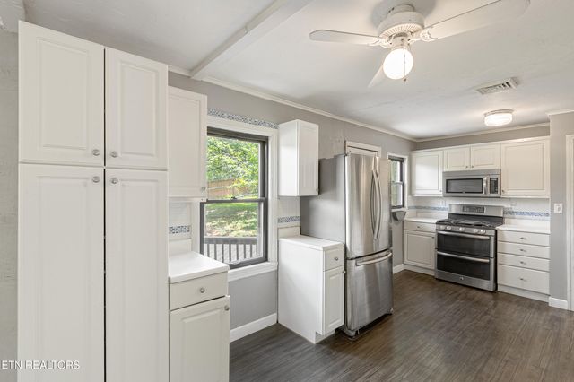 1122 Tapoco Ave, Maryville, TN 37801