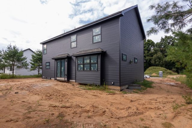 2612 Ashford Trail, Portage City, MI 49024