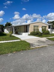 4067 White Pine Drive, Boynton Beach, FL 33436