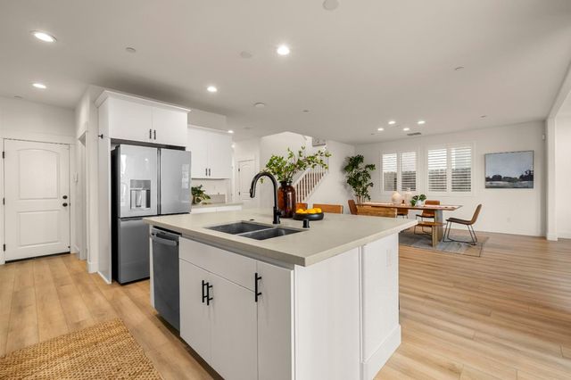 12838 Tower Beach Way, Rancho Cordova, CA 95742