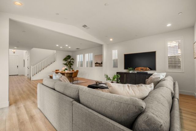 12838 Tower Beach Way, Rancho Cordova, CA 95742