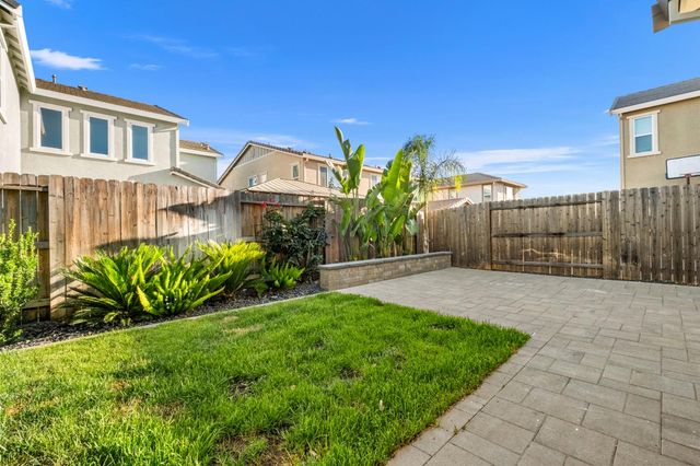 12838 Tower Beach Way, Rancho Cordova, CA 95742