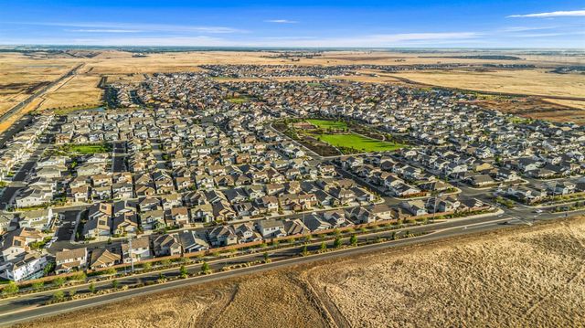 12838 Tower Beach Way, Rancho Cordova, CA 95742
