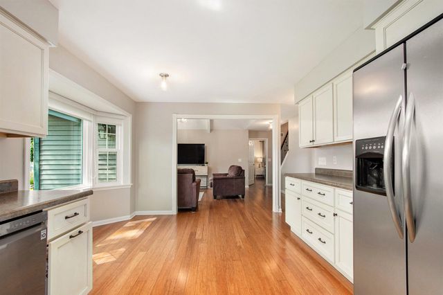 2342 Anna Street, Schererville, IN 46375