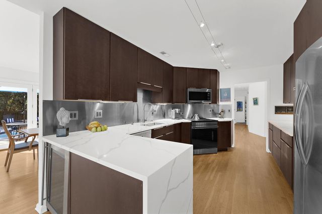 902 Travers Drive, Charleston, SC 29412