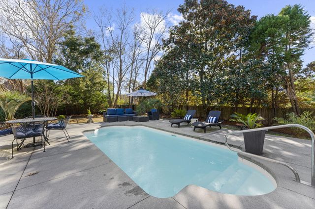 902 Travers Drive, Charleston, SC 29412