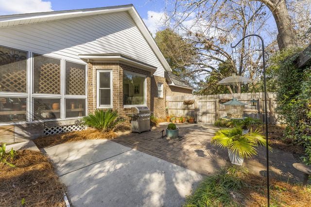 902 Travers Drive, Charleston, SC 29412