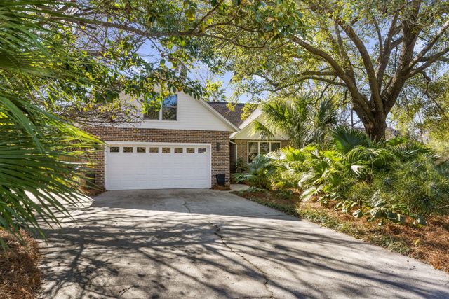 902 Travers Drive, Charleston, SC 29412