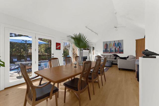 902 Travers Drive, Charleston, SC 29412