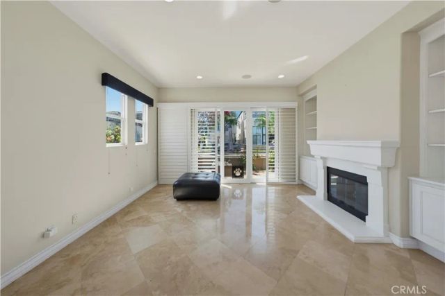 1020 California, Huntington Beach, CA 92648