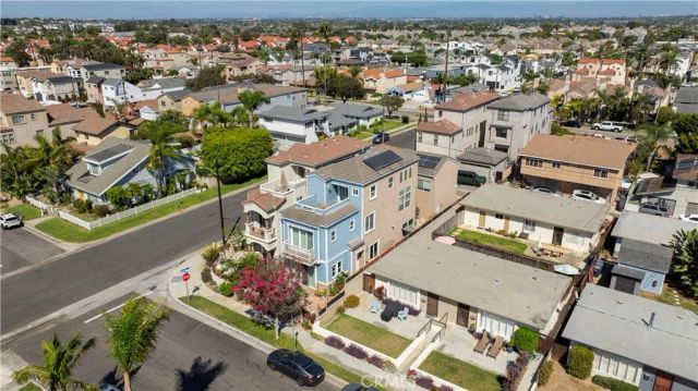 1020 California, Huntington Beach, CA 92648