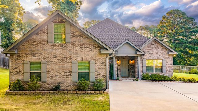 617 Edgemoor Terrace, Benton, AR 72015