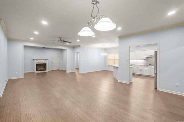 617 Edgemoor Terrace, Benton, AR 72015