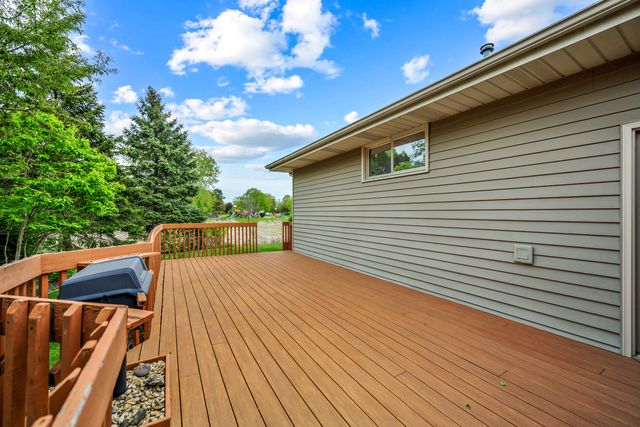 1281 TRACIE Drive, Lake Zurich, IL 60047