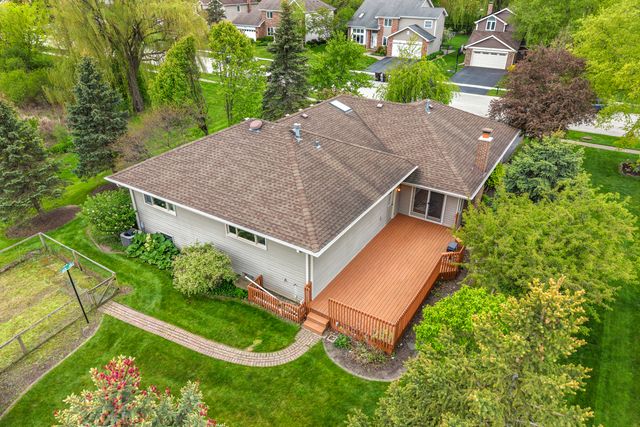 1281 TRACIE Drive, Lake Zurich, IL 60047
