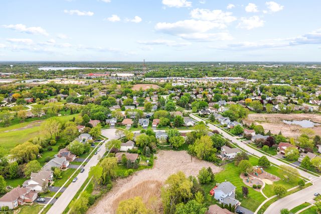 1281 TRACIE Drive, Lake Zurich, IL 60047