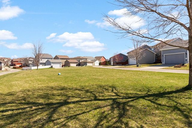 529 Pine Lawn Parkway, Verona, WI 53593