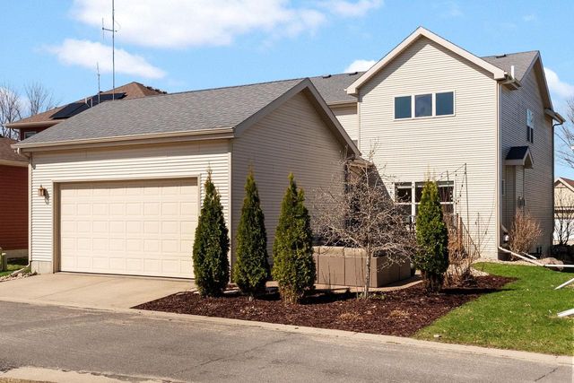 529 Pine Lawn Parkway, Verona, WI 53593