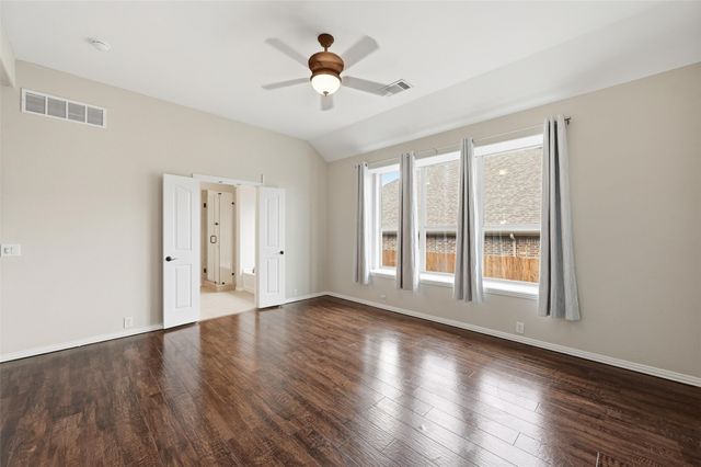 3817 Regent Street, Midlothian, TX 76065