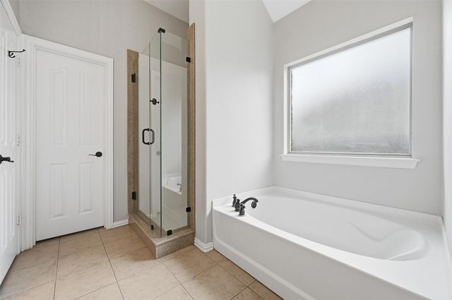 3817 Regent Street, Midlothian, TX 76065