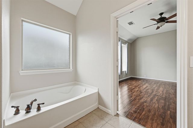 3817 Regent Street, Midlothian, TX 76065