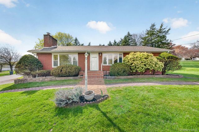 74 Hudson Terrace, Marlboro, NY 12542
