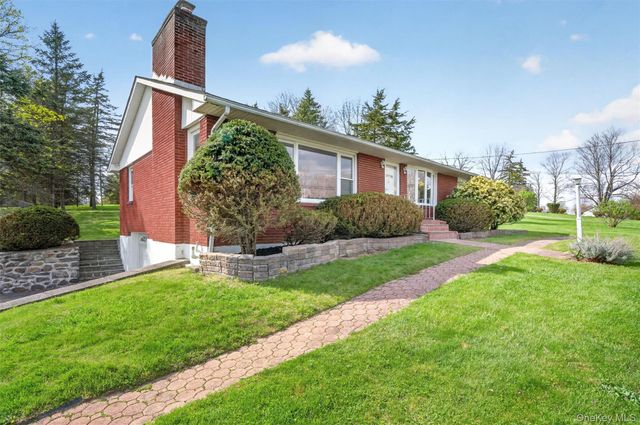 74 Hudson Terrace, Marlboro, NY 12542