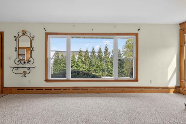 74 Hudson Terrace, Marlboro, NY 12542