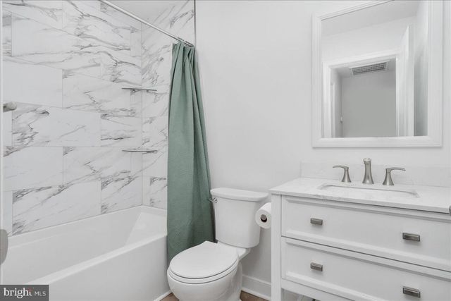 13825 WOODLAND HEIGHTS DR, Hagerstown, MD 21742