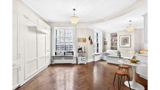 2109 BROADWAY # 850, New York City, NY 10023