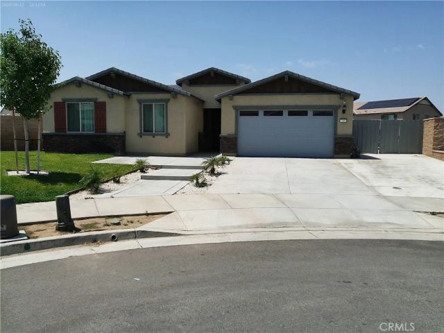 760 Torrey Court, Perris, CA 92571