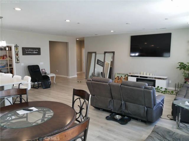 760 Torrey Court, Perris, CA 92571